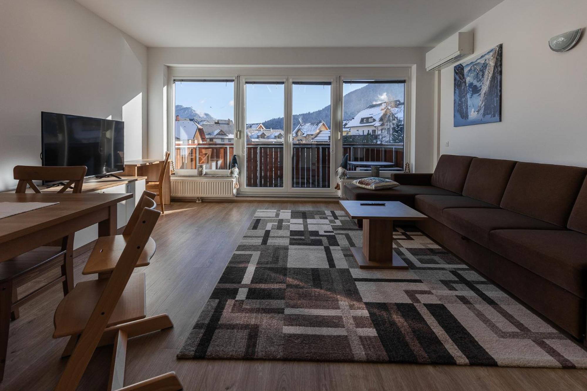 קרנייסקה גורה Apartma Planika מראה חיצוני תמונה