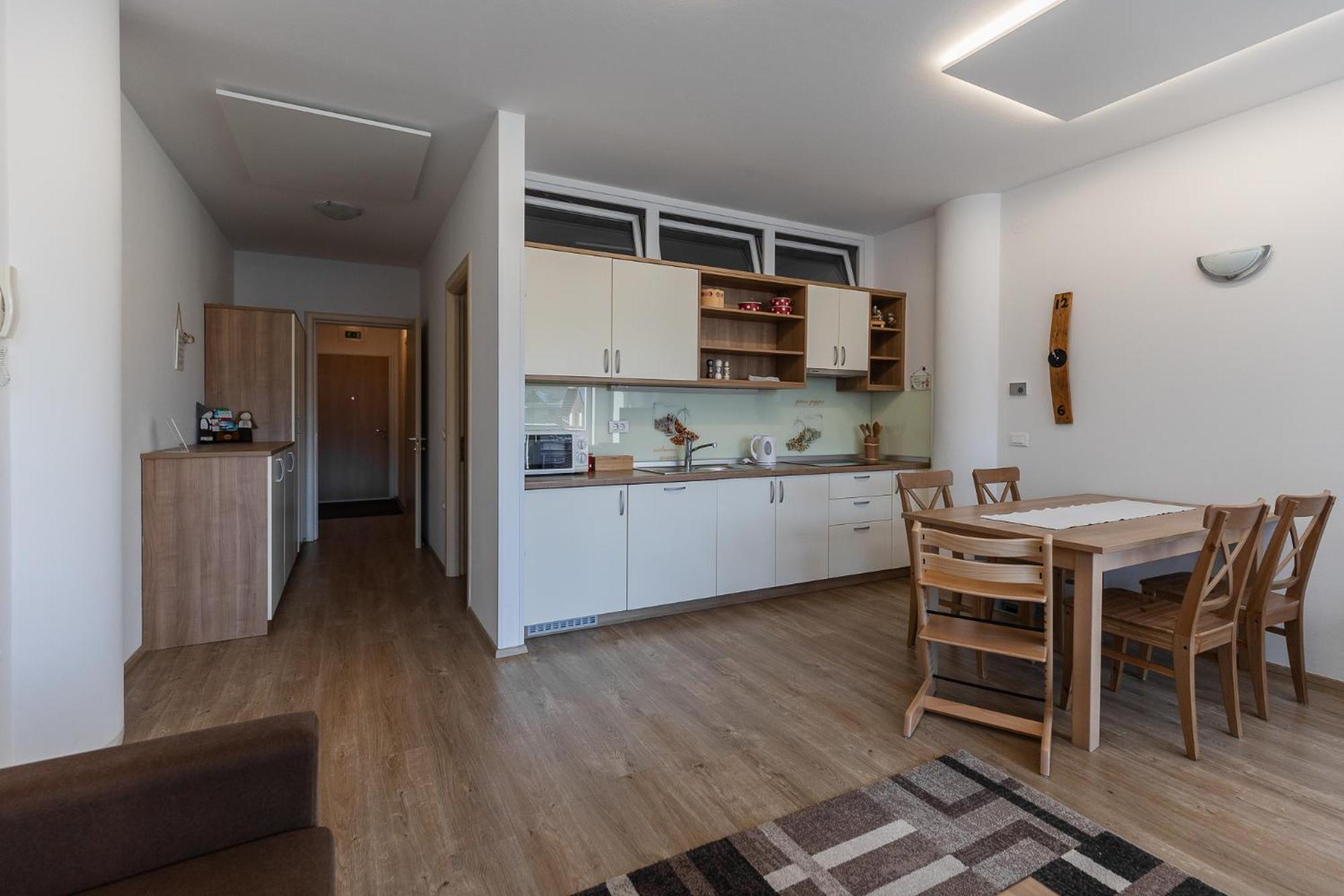 קרנייסקה גורה Apartma Planika מראה חיצוני תמונה